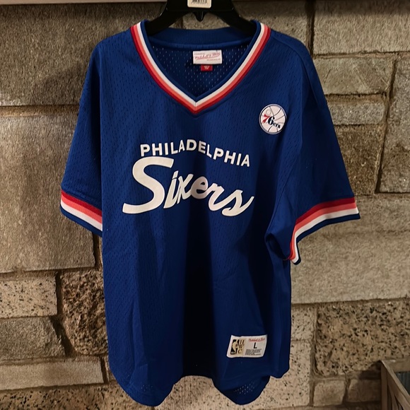 Authentic Mitchell and Ness Philadelphia 76er’s Jersey - Picture 1 of 6